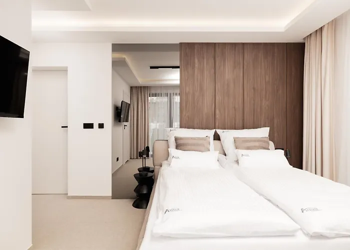 Aqua Bluemica Adults Only 3*